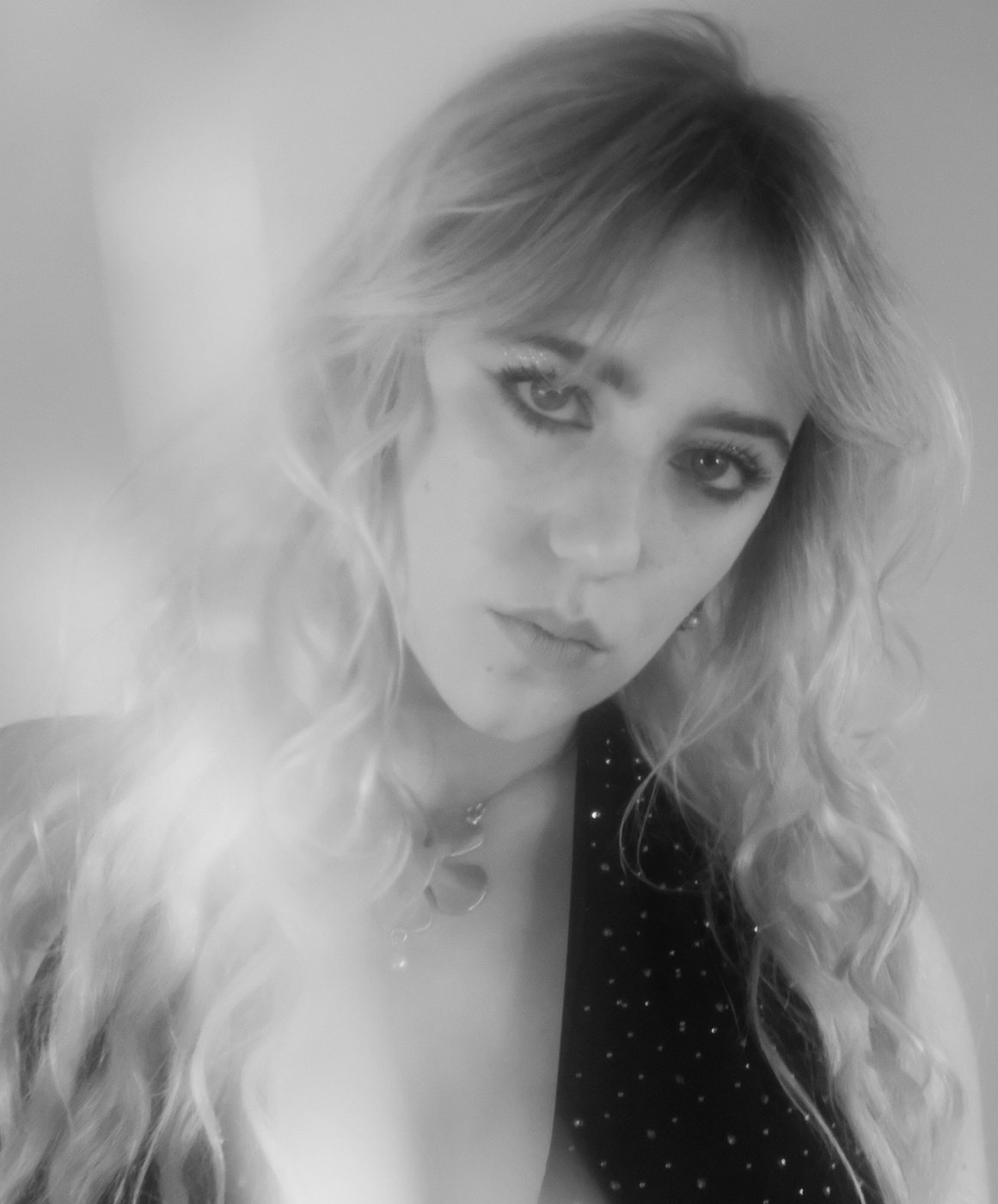 Black-and-white portrait of IDA